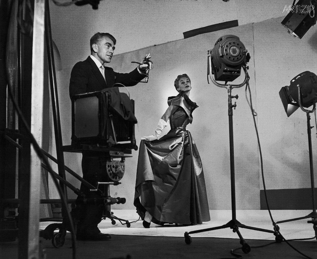 Horst directing fashion shoot with Lisa Fonssagrives Date: 1949 Credit line: Photo by Roy Stevens /Time & Life Pictures / Getty Images 
